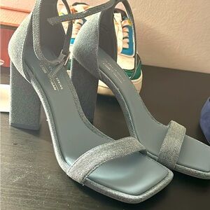 Heels - CALLITSPRING